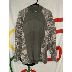 Massif U.S. Army Combat Shirt Mens Medium Digital Camo Performance Military